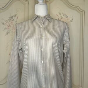 Pendleton women’s Striped Button-Up Shirt - Light Gray & White